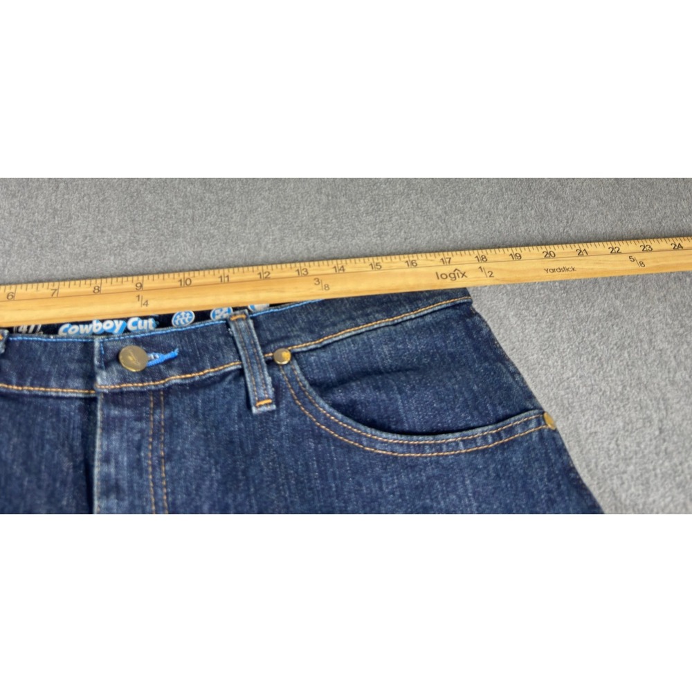 Wrangler Cowboy Cut Jeans Mens 34x38 Bootcut Stretch Medium Wash Denim NWT - Picture 5 of 8